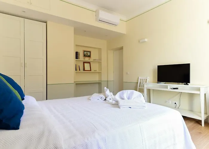 Apartment Bright And Comfy 3 Bedroom In Monti *