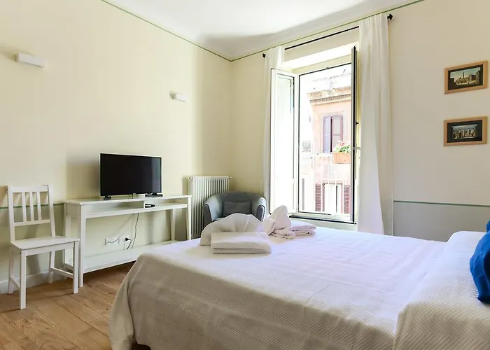 Bright And Comfy 3 Bedroom In Monti *