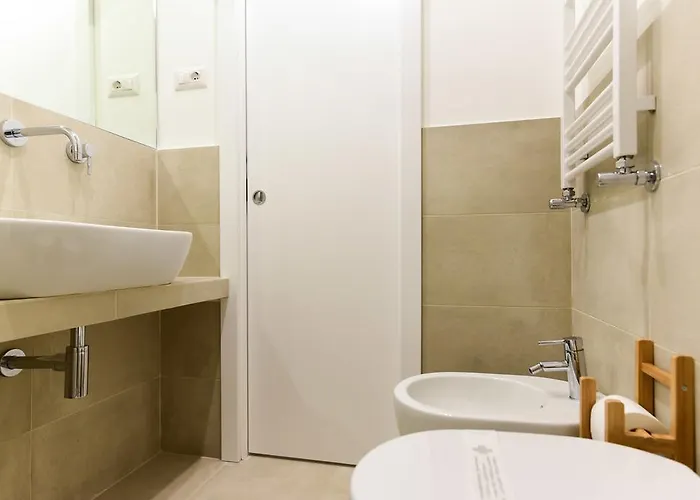 Apartment Bright And Comfy 3 Bedroom In Monti *